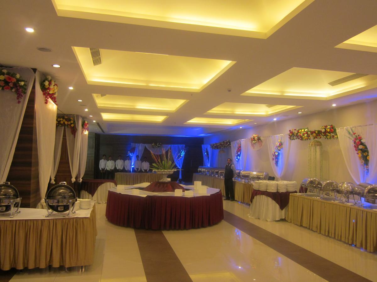 Vijaya Tej Clarks Inn Patna  Eksteriør billede